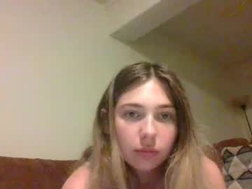 girl Cam Girls Videos with blueeyed_diamond