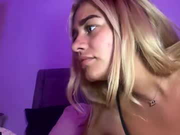 couple Cam Girls Videos with buttonsssss