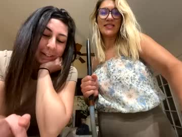 couple Cam Girls Videos with blossomspiceinn