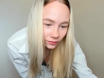 couple Cam Girls Videos with brown__eva
