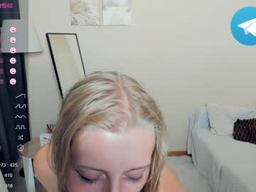 girl Cam Girls Videos with mindinclouds