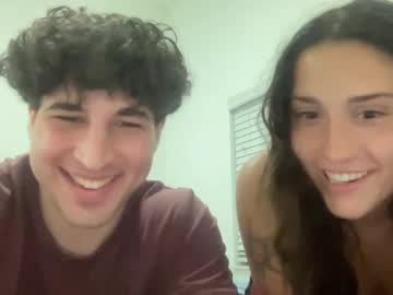 couple Cam Girls Videos with goose135