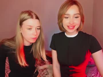 couple Cam Girls Videos with cherrycherryladies