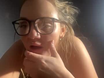 girl Cam Girls Videos with snackonsophie