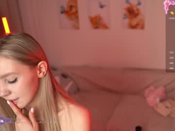 girl Cam Girls Videos with avroramy
