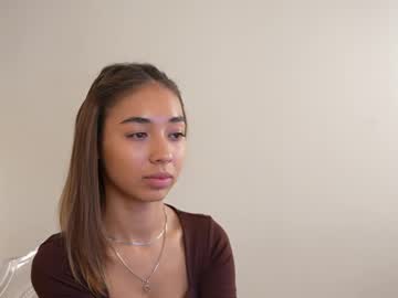 girl Cam Girls Videos with y_a_s_m_i_n_a
