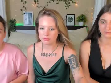 girl Cam Girls Videos with isla_meow