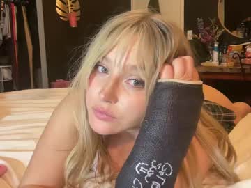 girl Cam Girls Videos with haileyholton
