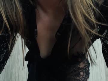 girl Cam Girls Videos with tokens_are_sexy