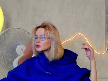 girl Cam Girls Videos with blondyliluu