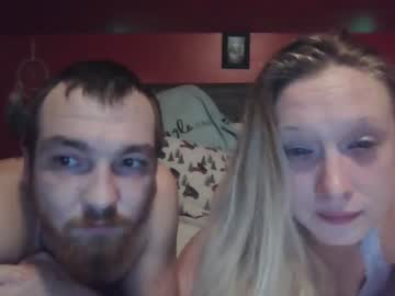 couple Cam Girls Videos with newhomeboners_2