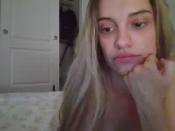couple Cam Girls Videos with hootersgirl69