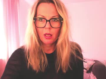 girl Cam Girls Videos with esmimilf