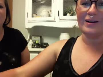 couple Cam Girls Videos with sizzlebuns