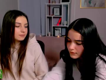 couple Cam Girls Videos with evelin_nice