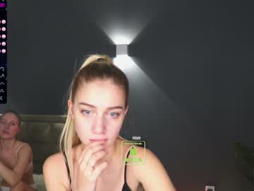 couple Cam Girls Videos with crystal_sunset