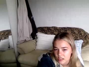 girl Cam Girls Videos with blondee18