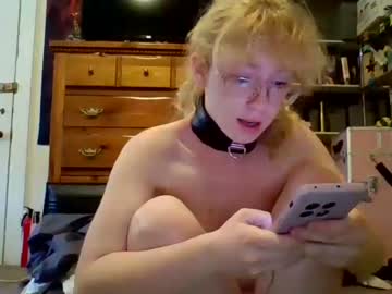 couple Cam Girls Videos with blonde_katie