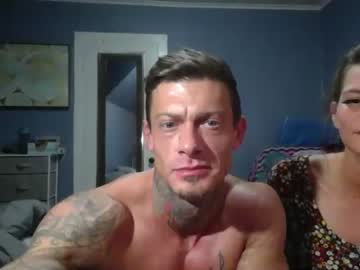 couple Cam Girls Videos with rcphysiquemodel