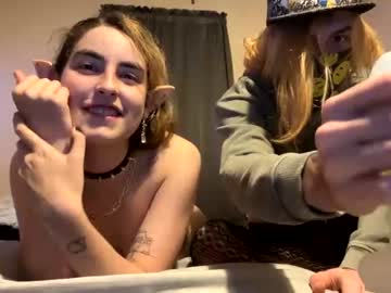 couple Cam Girls Videos with maziesoxx