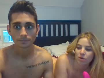 couple Cam Girls Videos with scarlettandsantiago